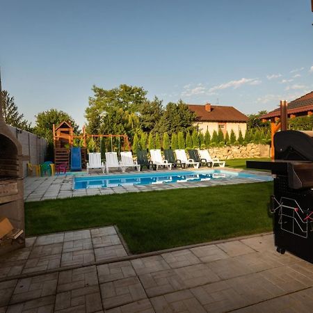 Aparthotel Rezidencia Podhájska Exterior foto